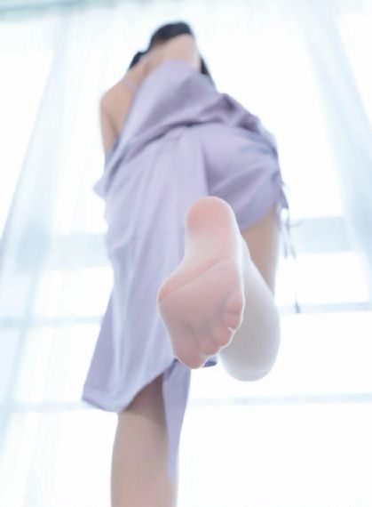 月中人