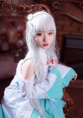 无限使徒与十二战姬