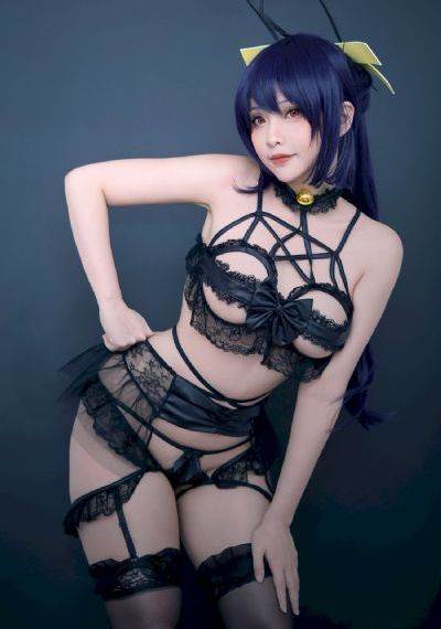 只在那里发光