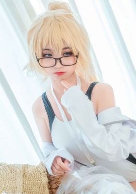 侦探由利麟太郎