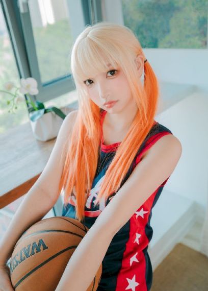 苗条的苏茜