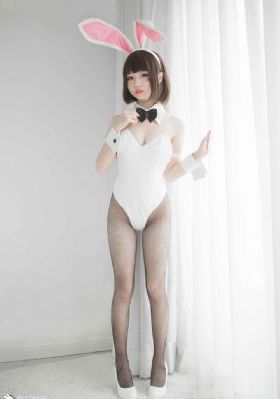 比基尼模特学院