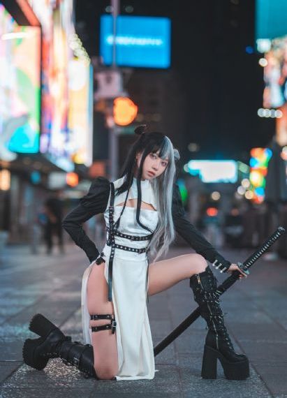 妙探神威