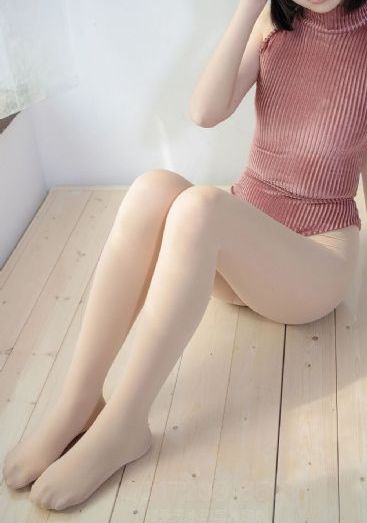 自由之缰:圣诞夜的马叫