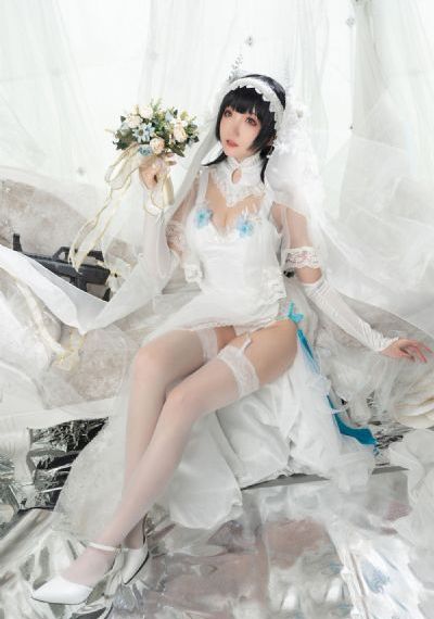 倾城十月