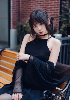 中秋明月照团圆